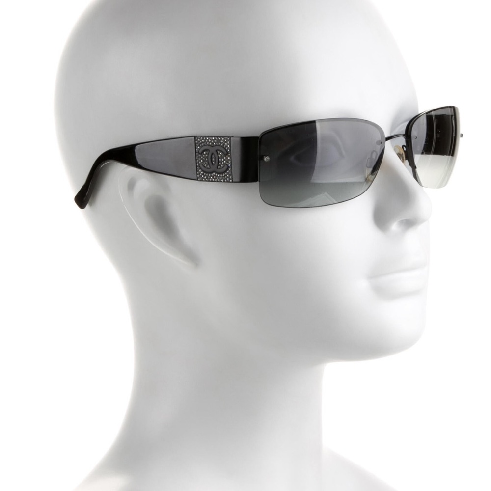 Chanel 4117 Rimless Crystal Rhinestone CC Y2K Sunglasses in Black Silver Hue - Picture 4 of 16